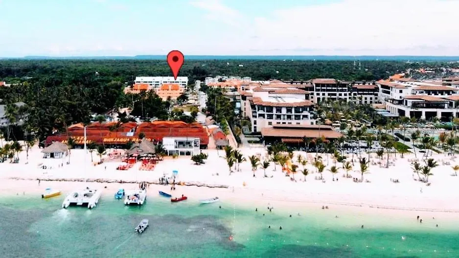 Hot Tub, Pool, Walk To Fun, Beach, Dining, Shops Punta Cana 0*,  République dominicaine